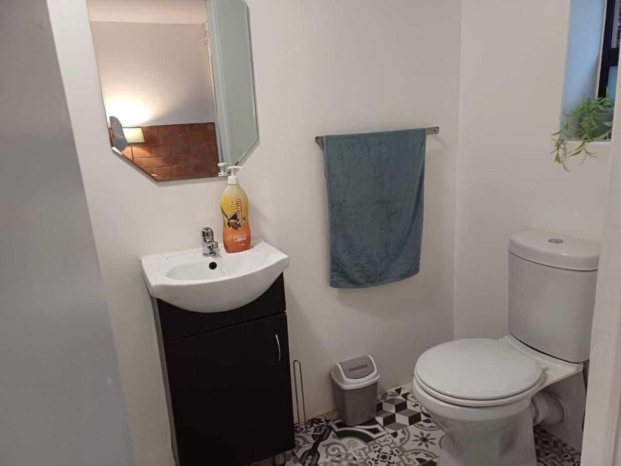Anna'S Place Jeffreys Bay Zimmer foto