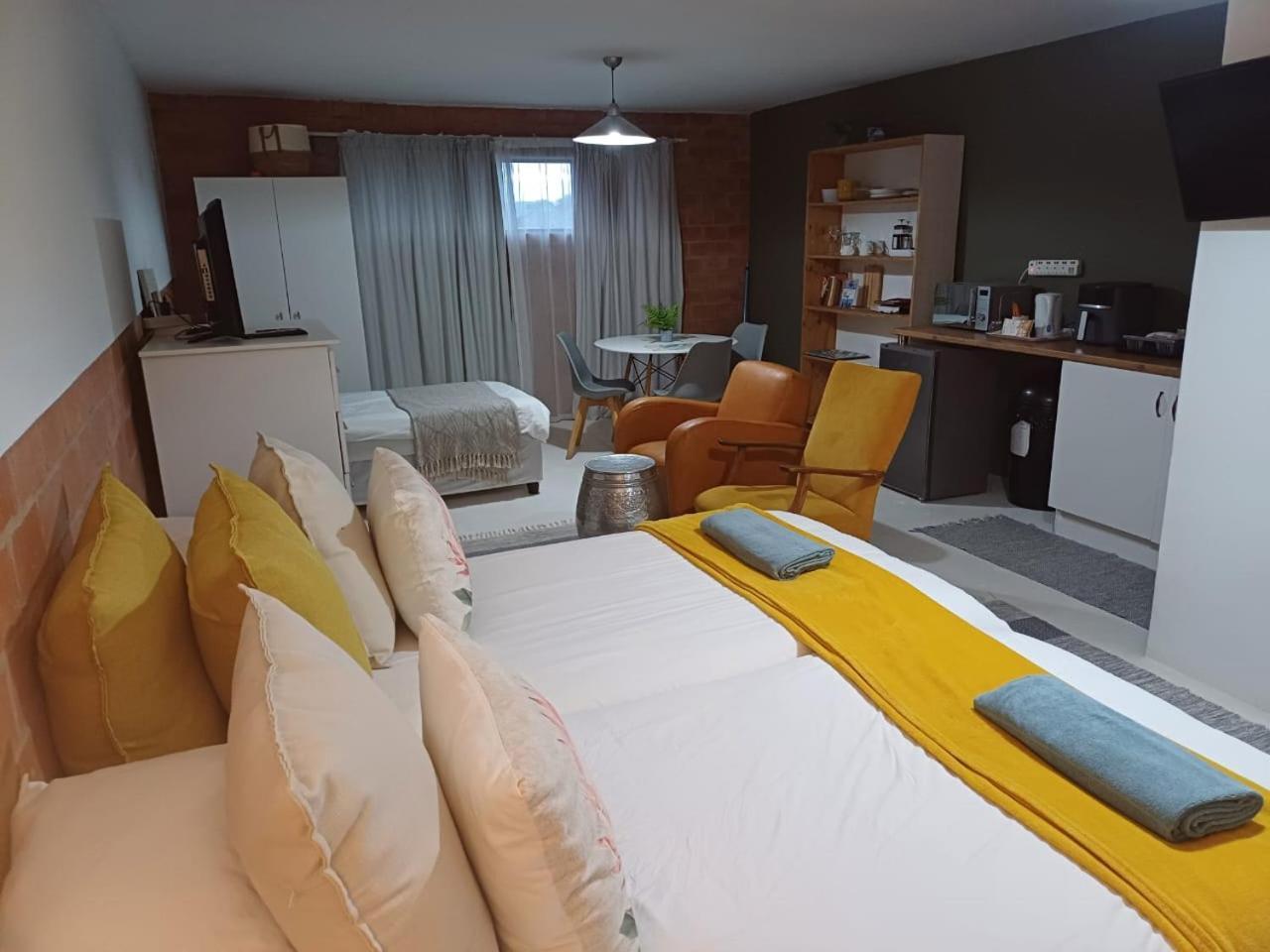 Anna'S Place Jeffreys Bay Zimmer foto